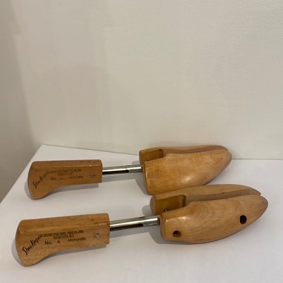 Vintage Wooden Metal Shoe Keepers Rochester Tree Co. Split Toe Stretch - Picture 2 of 7